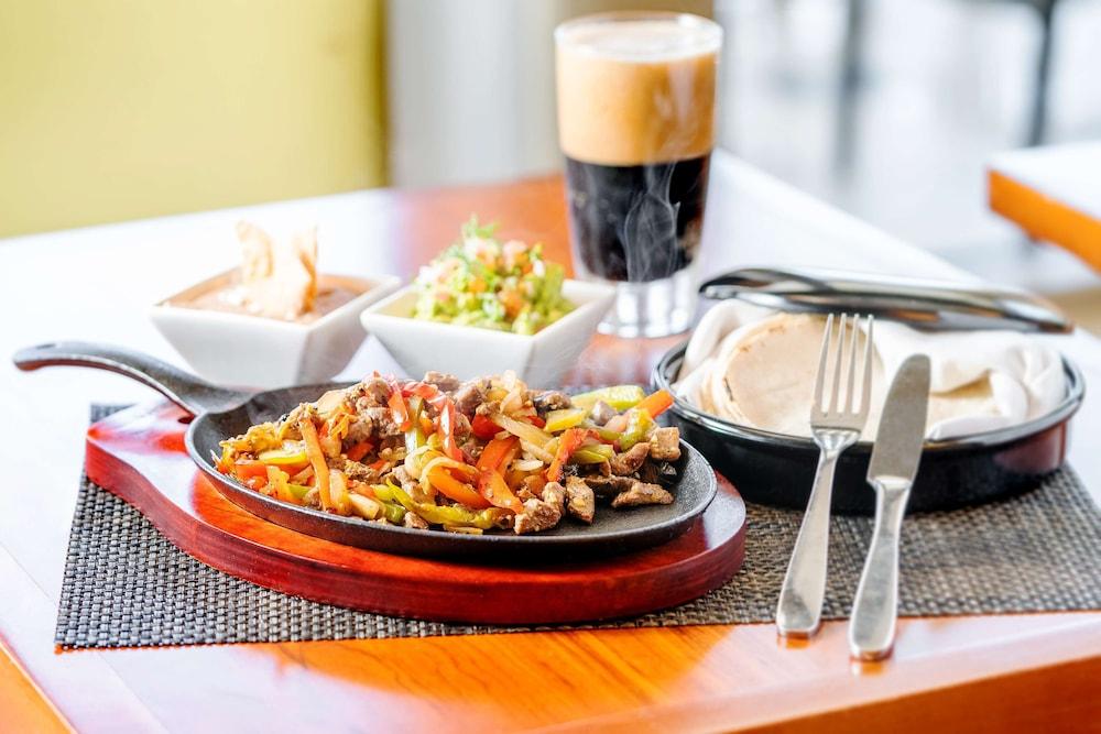 Hyatt Place Los Cabos San José del Cabo エクステリア 写真